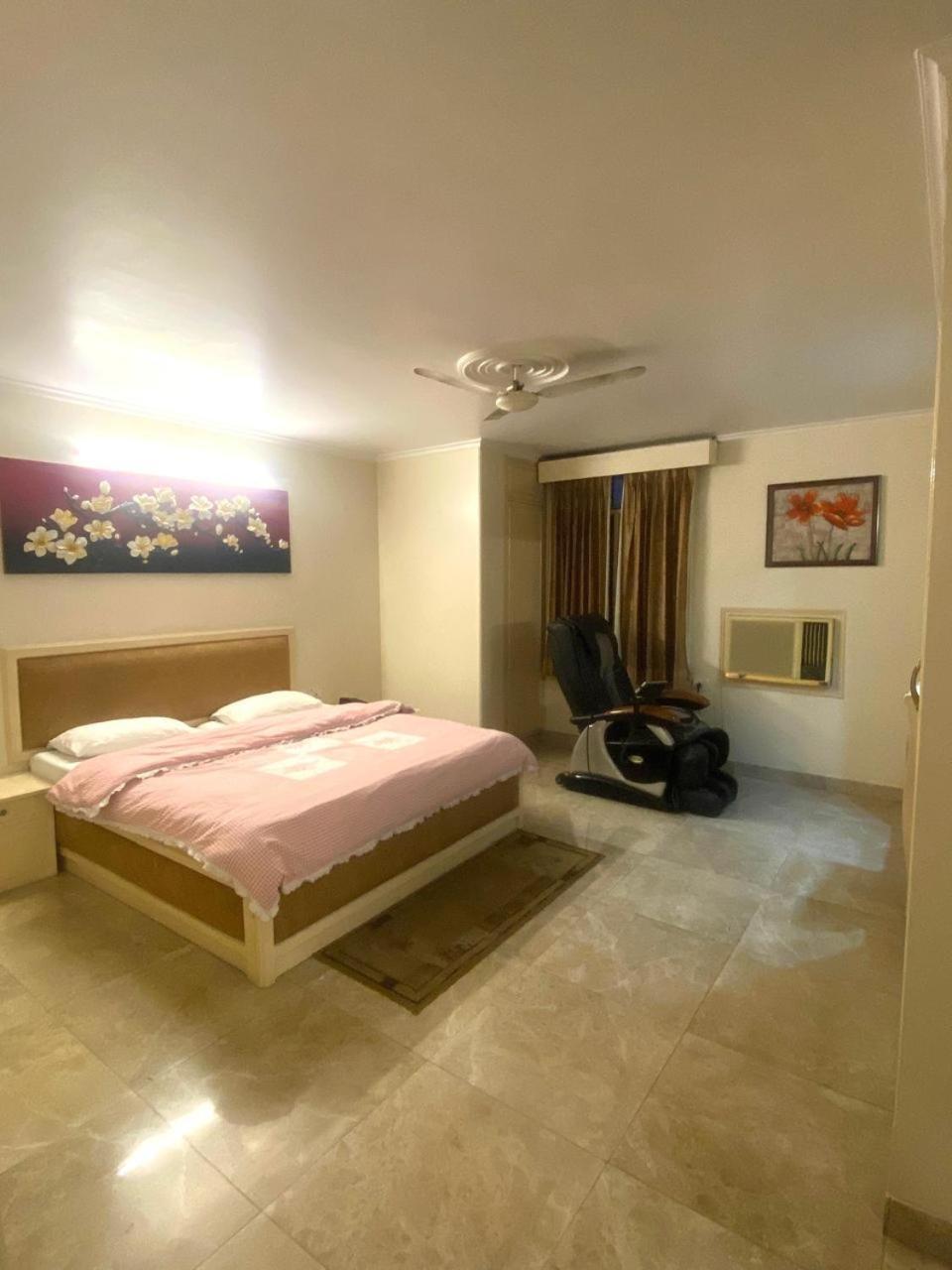 Hotel Mayur Deluxe מיראט מראה חיצוני תמונה