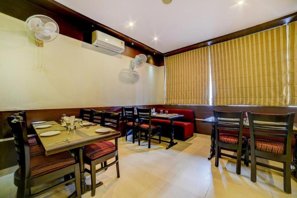 Hotel Mayur Deluxe מיראט מראה חיצוני תמונה